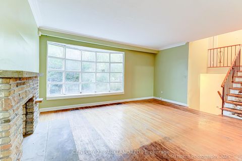 Photo 2 at 197 BRIMORTON Drive, Woburn, Toronto