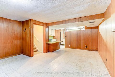 Photo 10 at 197 BRIMORTON Drive, Woburn, Toronto