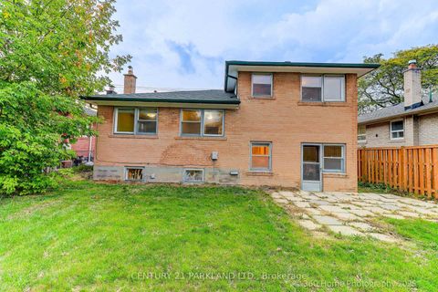 Photo 12 at 197 BRIMORTON Drive, Woburn, Toronto