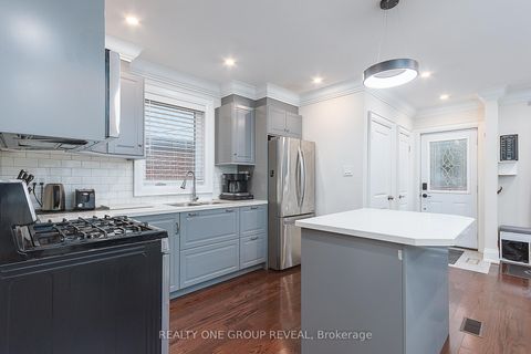 Photo 8 at 171 McIntosh Street, Cliffside, Toronto