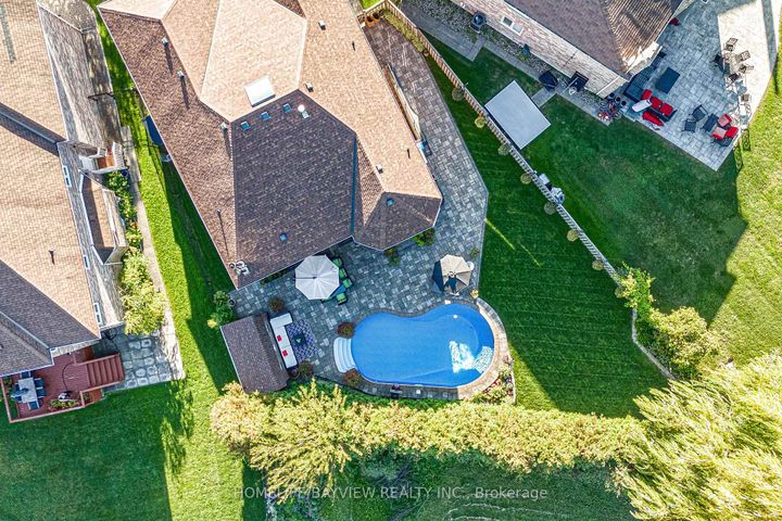 Photo 47 at 11 Cantex Court, Devonsleigh, Richmond Hill