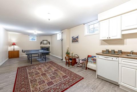 Photo 45 at 11 Cantex Court, Devonsleigh, Richmond Hill