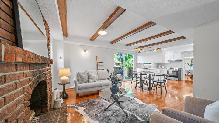Photo 12 at 17 Glen Meadow Court, City Centre West, Toronto