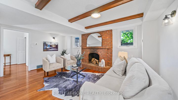Photo 13 at 17 Glen Meadow Court, City Centre West, Toronto