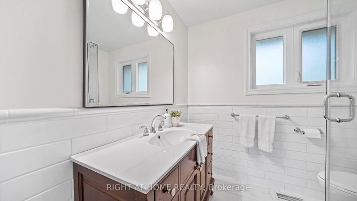 Photo 16 at 17 Glen Meadow Court, City Centre West, Toronto