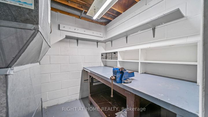 Photo 29 at 17 Glen Meadow Court, City Centre West, Toronto