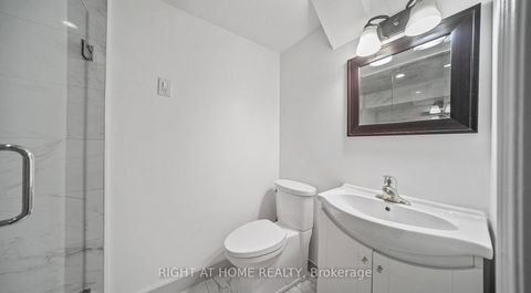 Photo 26 at 17 Glen Meadow Court, City Centre West, Toronto