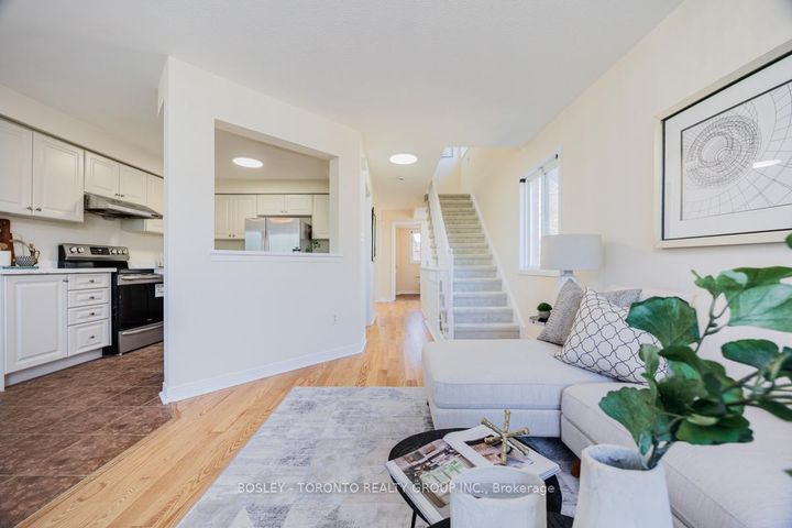 Photo 18 at 93 Wilkes Crescent, Birchmount, Toronto