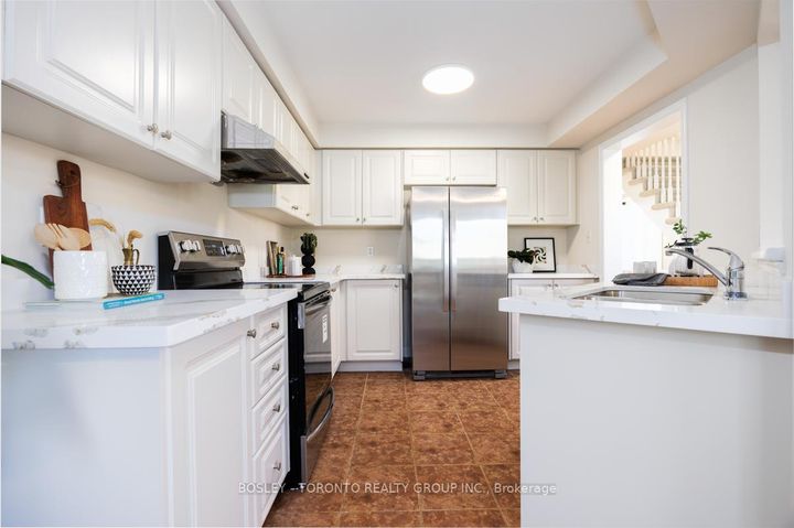 Photo 22 at 93 Wilkes Crescent, Birchmount, Toronto
