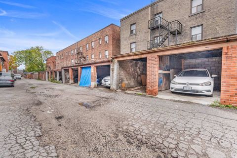 Photo 35 at 51 Claxton Boulevard, Cedarvale, Toronto