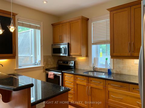 Photo 3 at 497 Broadway Avenue, Leaside, Toronto