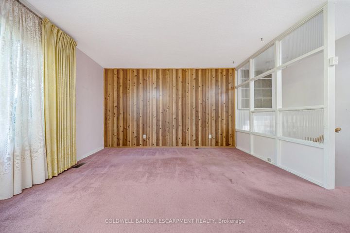 Photo 6 at 96 Churchill Road, AC Acton, Halton Hills
