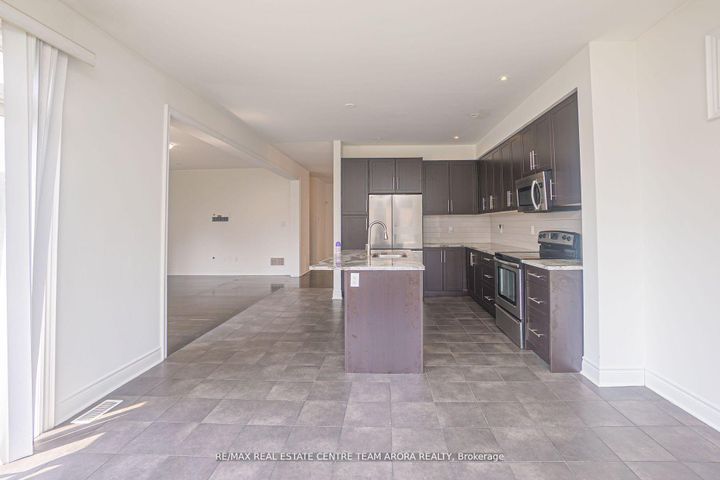 Photo 11 at 51 Elwin Road, Credit Valley, Brampton