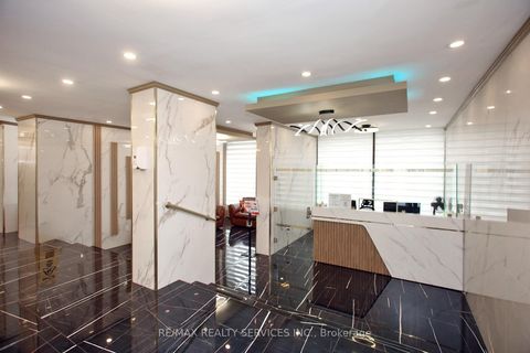 Photo 4 at 2007 - 10 Sunny Glen Way, Flemingdon Park, Toronto