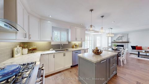 Photo 7 at 113 Janesville Road, Uplands, Vaughan