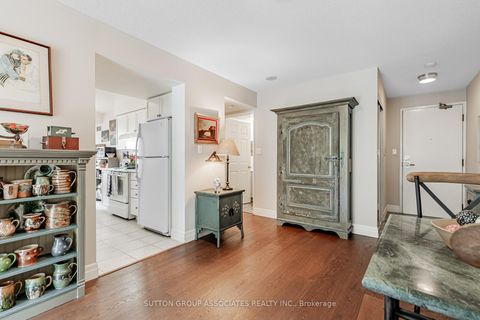 Photo 2 at 303 - 253 Merton Street, Mount Pleasant West, Toronto