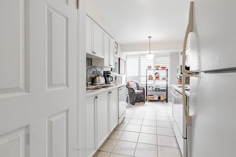 Photo 15 at 303 - 253 Merton Street, Mount Pleasant West, Toronto