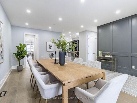 Photo 2 at 225 Sunnybrae Avenue, Stroud, Innisfil