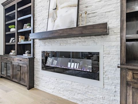 Photo 8 at 225 Sunnybrae Avenue, Stroud, Innisfil