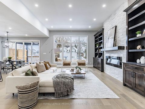 Photo 11 at 225 Sunnybrae Avenue, Stroud, Innisfil