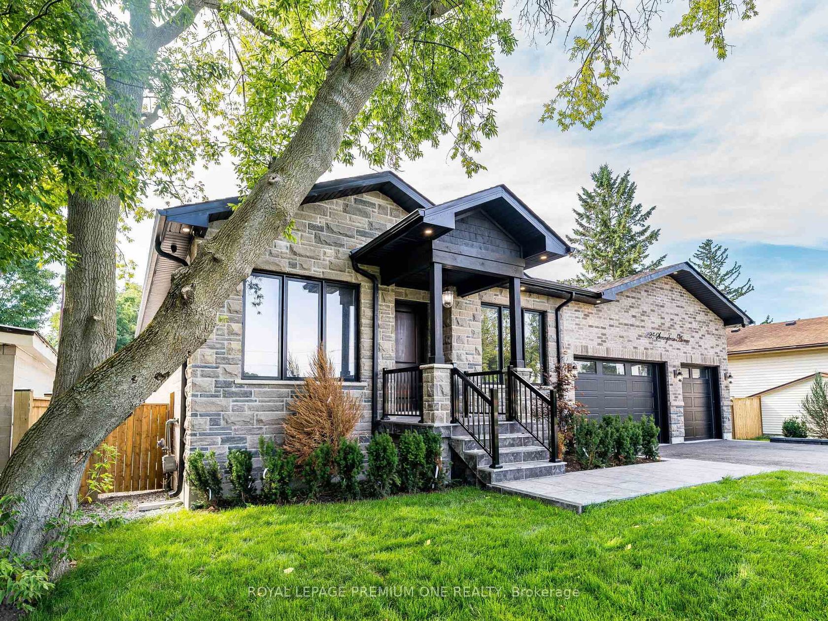 225 Sunnybrae Avenue, Stroud, Innisfil photo number 2 225 Sunnybrae Avenue, Stroud, Innisfil photo number 2