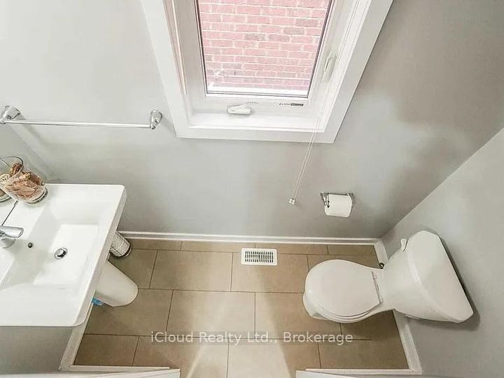 Photo 5 at 88 West Glen Avenue, Stoney Creek Mountain, Hamilton
