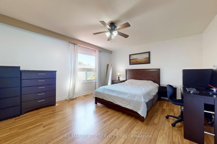 Photo 18 at 14 Bryant Court, Brampton West, Brampton