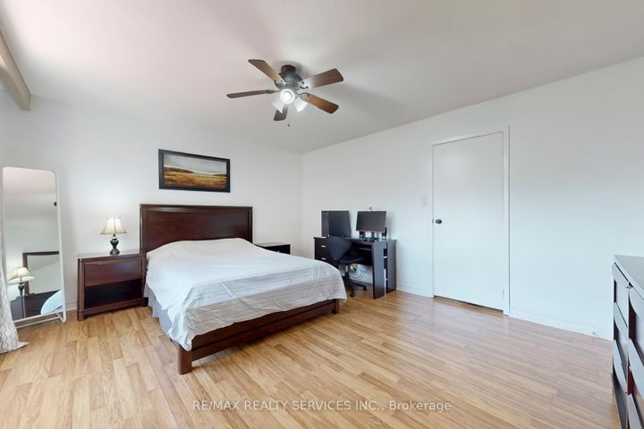 Photo 20 at 14 Bryant Court, Brampton West, Brampton