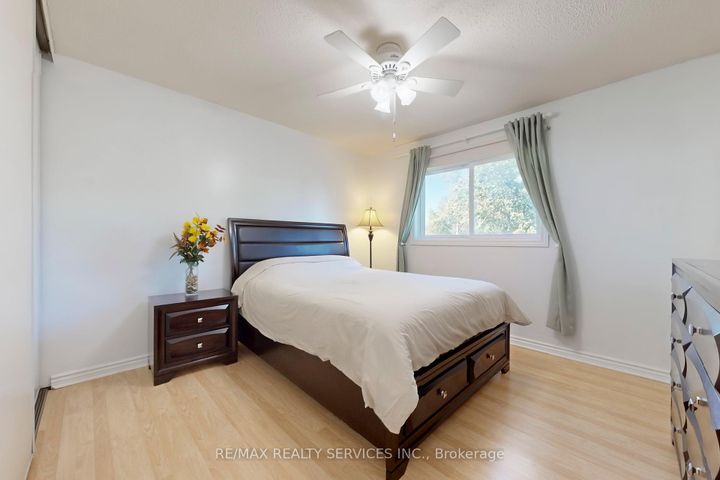 Photo 26 at 14 Bryant Court, Brampton West, Brampton