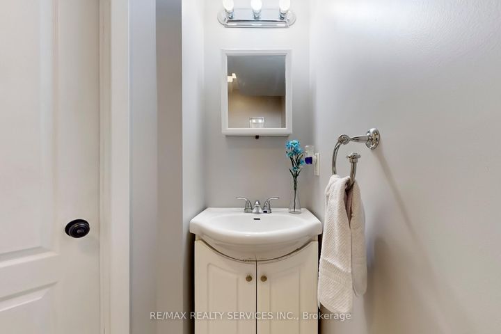Photo 34 at 14 Bryant Court, Brampton West, Brampton