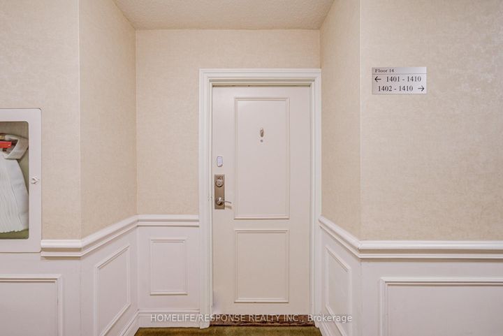 Photo 3 at 1401 - 1535 Lakeshore Road E, Lakeview, Mississauga