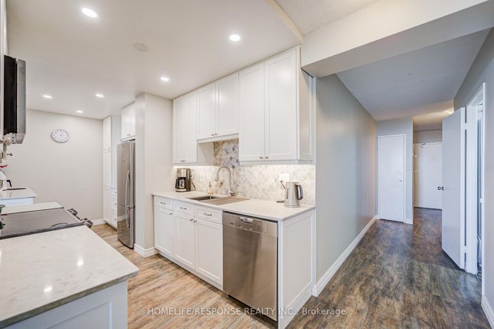 Photo 8 at 1401 - 1535 Lakeshore Road E, Lakeview, Mississauga