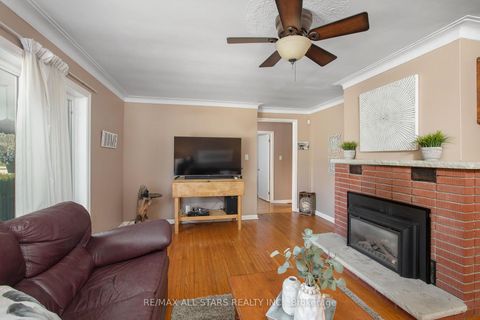 Photo 8 at 269 Rayners Road, Keswick North, Georgina