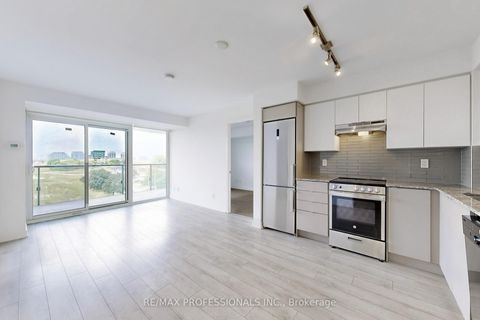 Photo 1 at 613 - 120 Varna Drive, Lawrence, Toronto