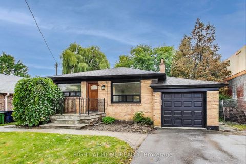 Photo 1 at 270 Renforth Drive, Markland Wood, Toronto