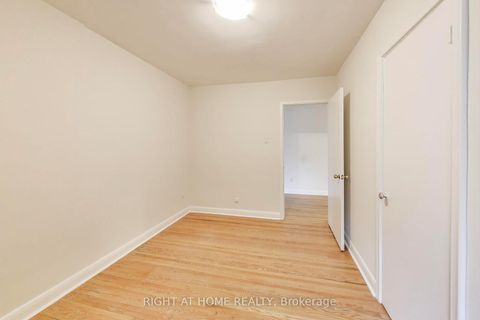 Photo 14 at 270 Renforth Drive, Markland Wood, Toronto