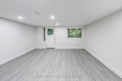 Photo 18 at 270 Renforth Drive, Markland Wood, Toronto