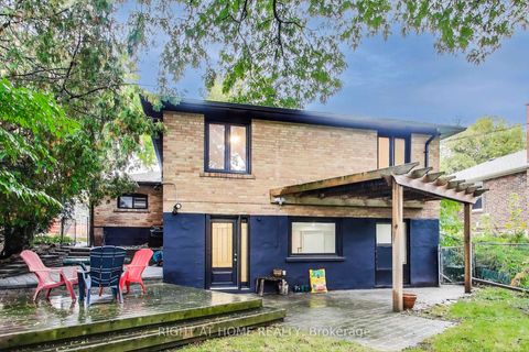 Photo 32 at 270 Renforth Drive, Markland Wood, Toronto