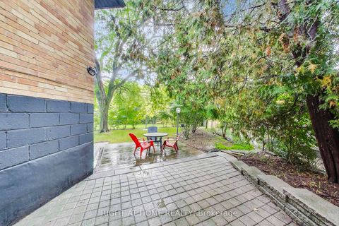 Photo 35 at 270 Renforth Drive, Markland Wood, Toronto