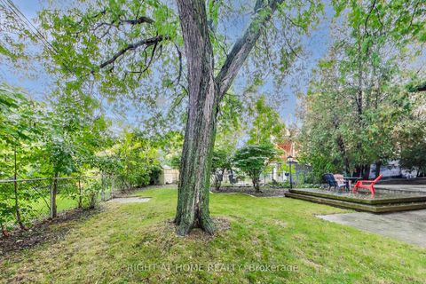 Photo 36 at 270 Renforth Drive, Markland Wood, Toronto