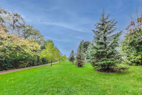 Photo 40 at 270 Renforth Drive, Markland Wood, Toronto