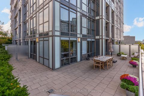 Photo 2 at 205 - 18 Graydon Hall Drive, Donalda, Toronto