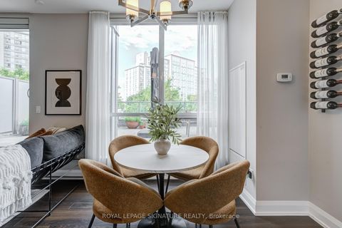 Photo 13 at 205 - 18 Graydon Hall Drive, Donalda, Toronto
