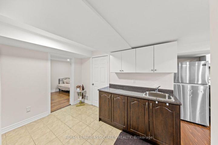 Photo 31 at 47 Whiteway Court, Rouge E11, Toronto
