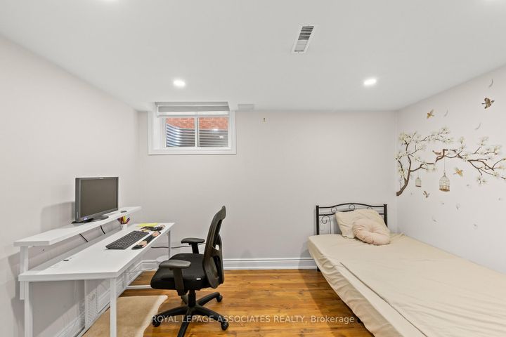 Photo 32 at 47 Whiteway Court, Rouge E11, Toronto
