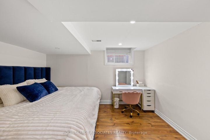 Photo 34 at 47 Whiteway Court, Rouge E11, Toronto