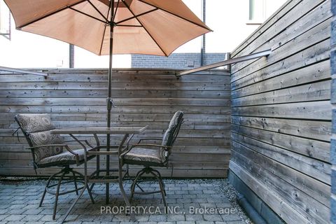 Photo 14 at 13 - 837 Broadview Avenue, Danforth, Toronto