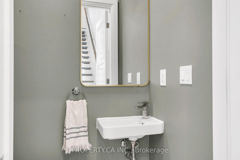 Photo 16 at 13 - 837 Broadview Avenue, Danforth, Toronto