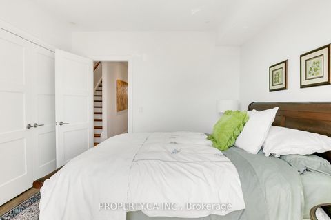 Photo 29 at 13 - 837 Broadview Avenue, Danforth, Toronto