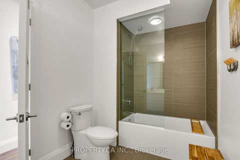 Photo 33 at 13 - 837 Broadview Avenue, Danforth, Toronto